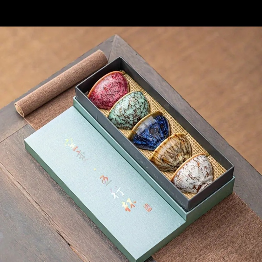 Chinese teacup